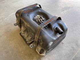 15281909 Gmc Truck Used 2007 C4500 Diesel Aft Axle Auxilliary Fuel Tank Shipped Los Angeles