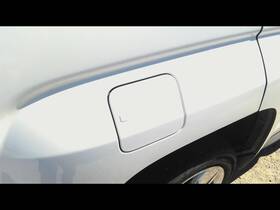 177.gm9h14 Gmc Truck 2014 Terrain Fuel Filler Door White 177.gm9h14 Gmc Truck 2014 Terrain Fuel Filler Door White