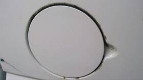 177.gm9m04 Gmc Truck Sierra150 2004 Fuel Filler Door 1592112