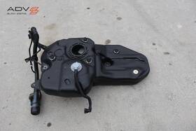 17044tlaa05 Honda 2017 - 2019 Cr-v 2.4l Fuel Gas Tank Reservoir With Filler Neck Oem