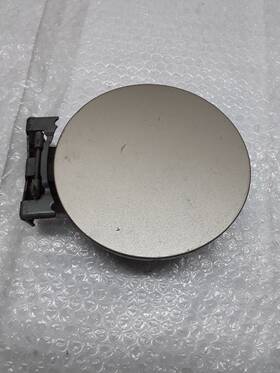 177.ho1301 Honda Fuel Gas Filler Door Gold 2001 Odyssey Z-89p