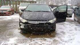 177.ho1b10 Honda Insight 2010 Fuel Filler Door 1489584