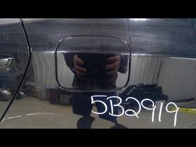 177.ho1d17 Honda Civic 2017 Fuel Filler Door 1058480