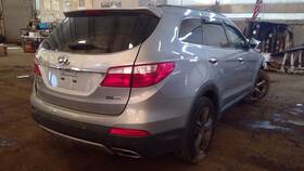 177.hy1416 Hyundai Santa Fe 2016 Fuel Filler Door 6368841