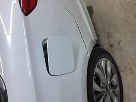 177.hy1s15 Hyundai Sonata 2015 Fuel Filler Door 585579