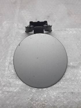 177.is1299 Isuzu Fuel Gas Filler Door Silver 1999 Rodeo Z-65p