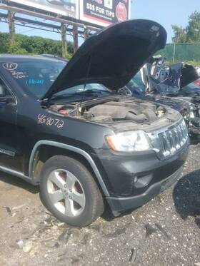 177.am8711 Jeep Grandcher 2011 Fuel Filler Door 1682490