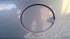 177.ch9514 Jeep/plymouth Truck Compass 2014 Fuel Filler Door 9105447
