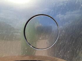 177.ki1217 Kia Sorento 2017 Fuel Filler Door 2575534