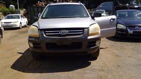 177.ki1406 Kia Sportage 2006 Fuel Filler Door 1397420