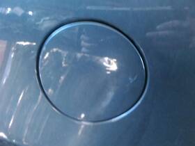 177.ki1412 Kia Sportage 2012 Fuel Filler Door 824723