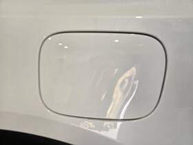 177.ki1l20 Kia Telluride 2020 Fuel Filler Door 601512