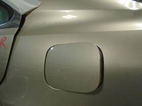 177.le1f12 Lexus Es350 2012 Fuel Filler Door 2001151