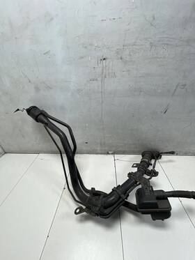 Lexus 179.le1f07 2007 Es350 3.5l Fuel Gas Tank Filler Neck Hose Tube Pipe Oem