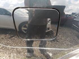177.fd2o14 Lincoln Mks 2014 Fuel Filler Door 580611