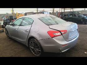 179.ma1v15 Maserati Ghibli 2015 Fuel Filler Neck 6702078