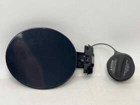 Bbn942410 Mazda Fits 2010 - 2013 3 2.0l Htbk Fuel Tank Door W Gas Cap Black 16w Oem