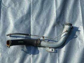 Nc10-42-231 Mazda 99-05 Mx-5 Miata Fuel Tank Filler Neck Hose Pipe Piping Gas Cap 1999-2005