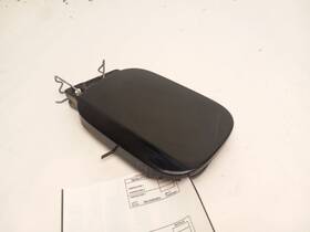 177.mb1l04 Mercedes-benz Fuel Filler Door For E320 2004