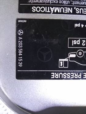 A2035842817 Mercedes-benz 03-06 C230 Fuel Door Lid With Cap 2105849717 Qh0144