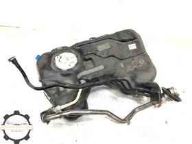 A2474707800 Mercedes-benz 2015-2026 Gla250 Cla45 Amg Fuel Gas Tank Reservoir With Filler Neck Oem
