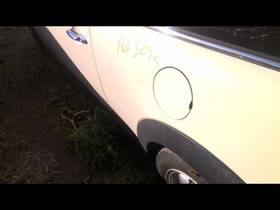 177.co1c09 Mini Cooper Minicoope 2009 Fuel Filler Door 1518040