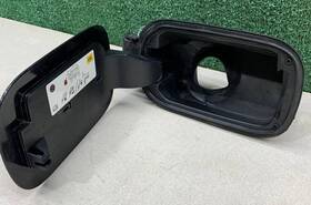 68156453al Mopar 2014-2021 Jeep Grand Cherokee Fuel Filler Housing Oem