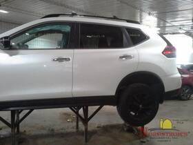 177.da1f18 Nissan 2018 Rogue Gas Fuel Filler Door Lid Cover White