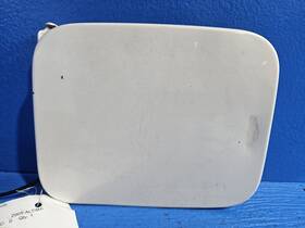 177.da1j05 Nissan 2005 Altima Fuel Filler Door Oem Whithe