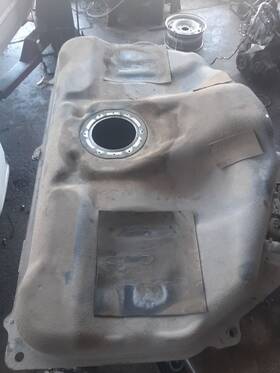 197-59298 Nissan Fuel Tank Federal Fits 04-06 Sentra 190277