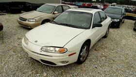197-01857 Oldsmobile Fuel Tank Fits 01-02 Aurora 304890