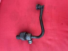 13.90.7.636.133 Other 13.90.7.636.133--o.e Bmw Fuel Tank Breather Hose From Valve 2011-2014 13907636133 Oe