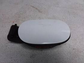 177.po1416 Porsche Cayenne 2016 Fuel Filler Door