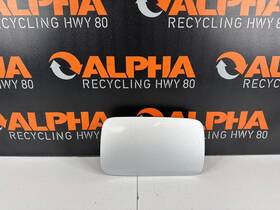Bpa760010 Range Rover 05 Fuel Tank Door
