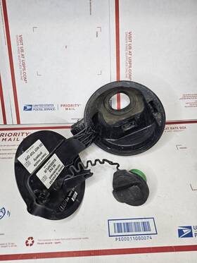 A4517500203 Smart 08-15 Fortwo Rear Quarter Panel Fuel Door Tank Filler Neck Flap Pocket Oem