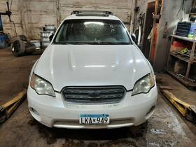 177.su1o06 Subaru Outbakleg 2006 Fuel Filler Door 1084005