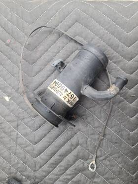 15749594 Suburban Gm Silverado Fuel Filler Neck 2000-2003