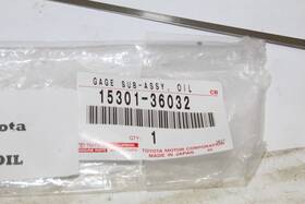 15301-36032 Toyota Oem Genuine Motor Engine Oil Dipstick Gauge