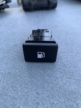 170628ba Toyota 2016-2018 Prius Gas Fuel Tank Open Opener Cap Switch Button Oem 16 17 18