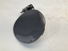 177.to1117 Toyota 16 17 18 Rav4 Le 2.5l At 4wd Fuel Filler Door Lid Oem B