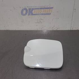 177.to1323 Toyota 23 2023 Tacoma Sr5 Fuel Filler Door White