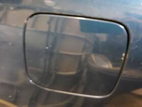177.to1b00 Toyota Corolla 2000 Fuel Filler Door 1100693