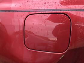177.to1h10 Toyota 2010 Camry Fuel Filler Gas Lid Door 952135 177.to1h10 Toyota 2010 Camry Fuel Filler Gas Lid Door 952135