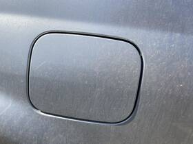 177.to1o08 Toyota Avalon 2008 Fuel Filler Door 1006174