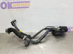 179.to1815 Toyota 15 2015 Tacoma 4.0l Fuel Filler Neck