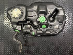 7700152360 Toyota 2010 - 2015 Oem Prius Gas Fuel Tank Container Assembly