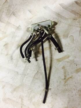 77209-60040 Toyota Land Cruiser Fj60 Fj62 Fuel Connector