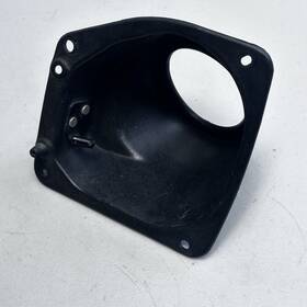 77290-35020 Toyota 95-04 Tacoma Bed Side Fuel Filler Door Neck Bezel Drip Bowl Surround Oem 77290-35020 Toyota 95-04 Tacoma Bed Side Fuel Filler Door Neck Bezel Drip Bowl Surround Oem