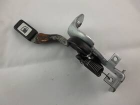 77306-32020 Toyota 1996-2018 Rav4 Fuel Tank Lid Release Lever