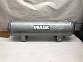 91025 Viair Air Reservoir Tank 2.5 Gallon 150 Psi Rated 6 1/4 Npt Ports